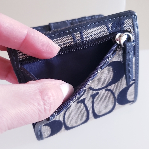 COACH Monogram Leather & Canvas Small Bifold Wallet - Picture 8 of 11